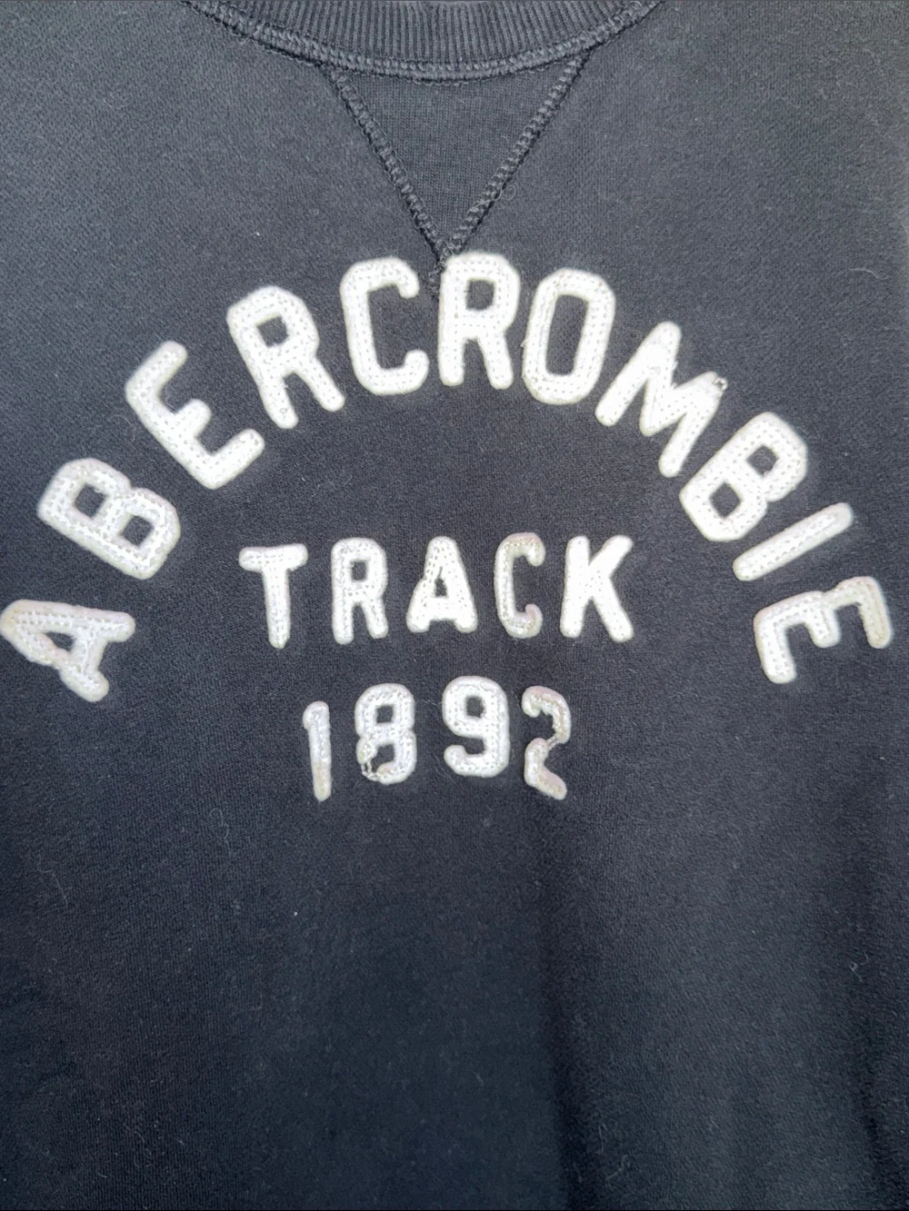Abercrombie & Fitch Black Crewneck Sweatshirt with White Lettering - size XL